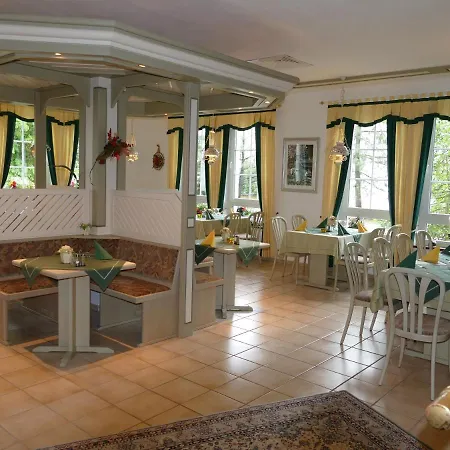 Zenner's Hotel Newel