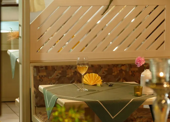 מלון Zenners Newel